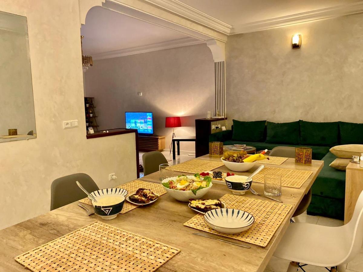 Bel Appartement Avec Une Belle Vue Sur La Grande Mosquee Hassan II Et La Mer Casablanca Exterior foto