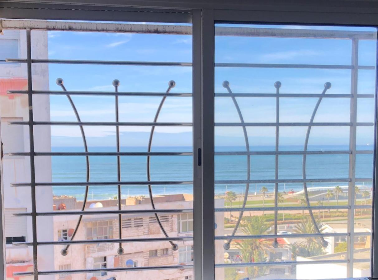 Bel Appartement Avec Une Belle Vue Sur La Grande Mosquee Hassan II Et La Mer Casablanca Exterior foto