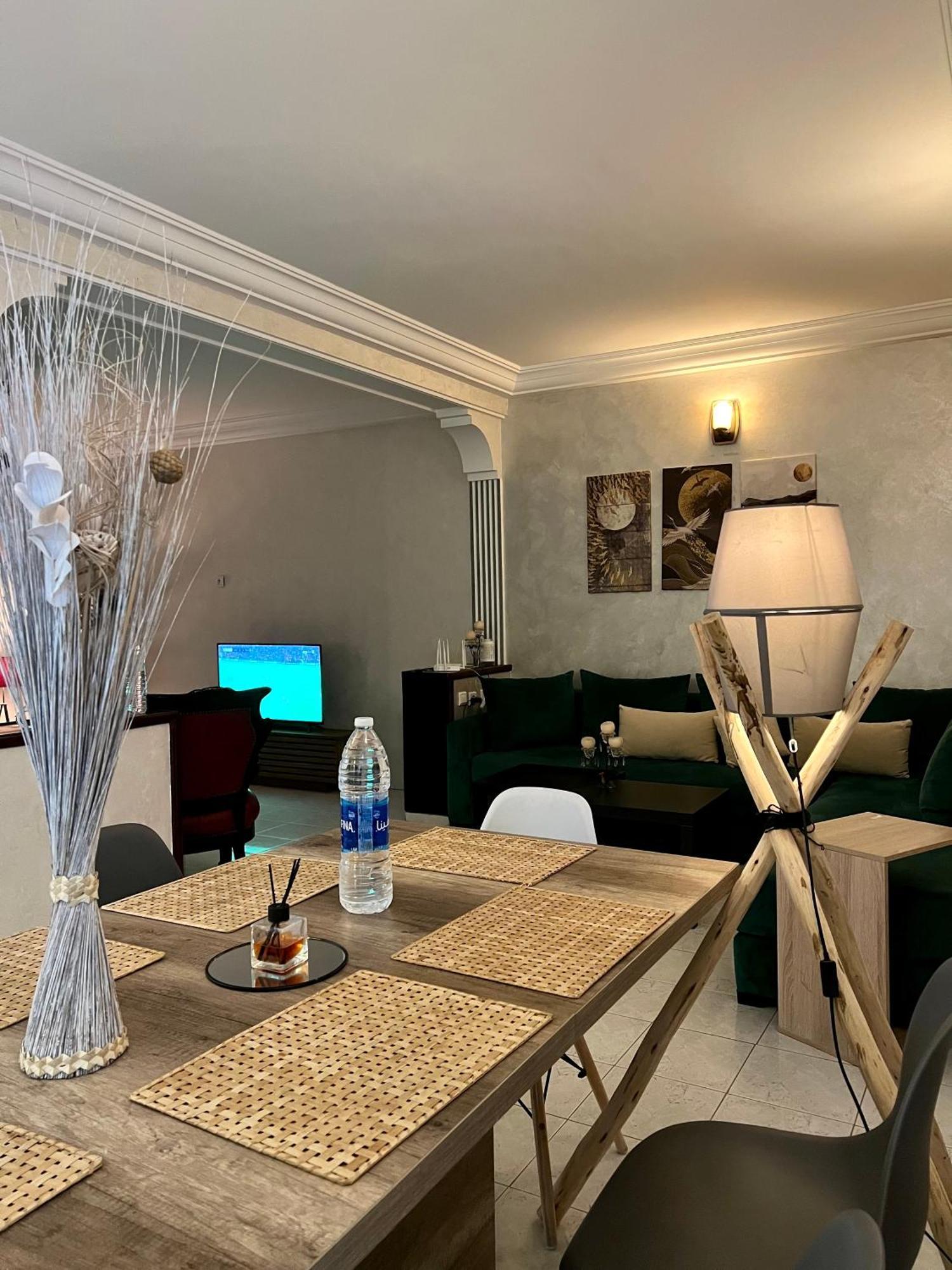 Bel Appartement Avec Une Belle Vue Sur La Grande Mosquee Hassan II Et La Mer Casablanca Exterior foto