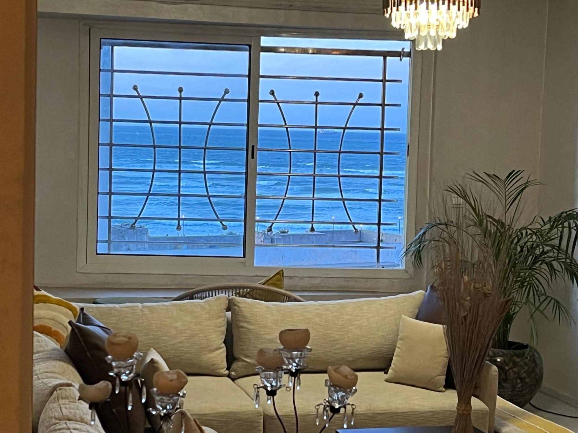 Bel Appartement Avec Une Belle Vue Sur La Grande Mosquee Hassan II Et La Mer Casablanca Exterior foto